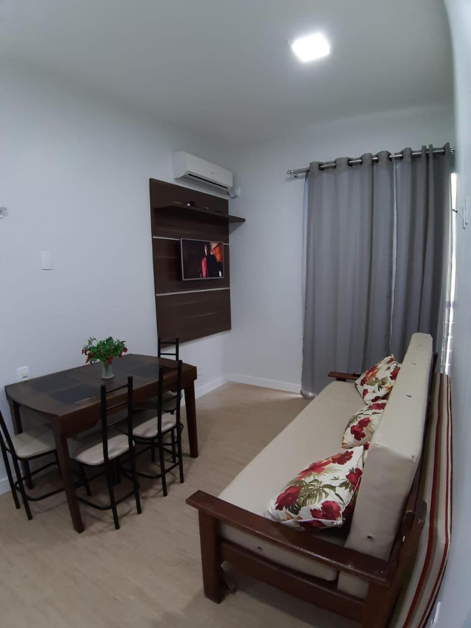 Apartamento Ilha Dos Patos Ingleses Na Beira Do Mar Florianópolis Camera foto